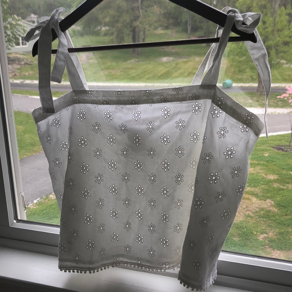 American Eagle Aerie shoulder tie crop top